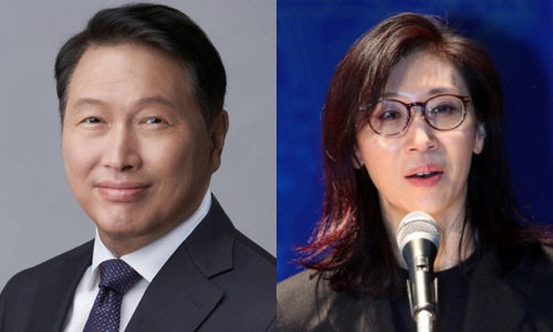 최태원(왼쪽) SK그룹 회장과 노소영 아트센터 나비 관장.