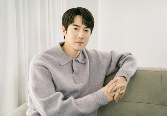 배우 유연석
