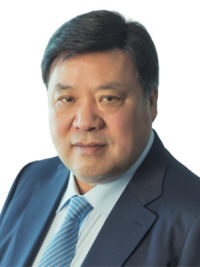 서정진, 2년만 셀트리온 경영 복귀… “해외시장 발로뛰며 소통 확대할 것”[CEO & 스토리]