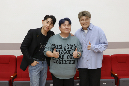 가수 임한별 허각 신용재