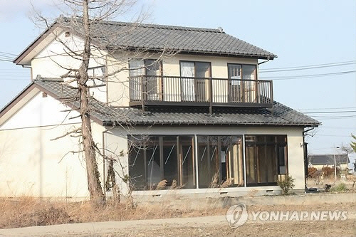 2011년 3월 동일본대지진 당시 쓰나미(지진 해일) 피해를 본 미나미소마(南相馬)시의 한 주택연합뉴스