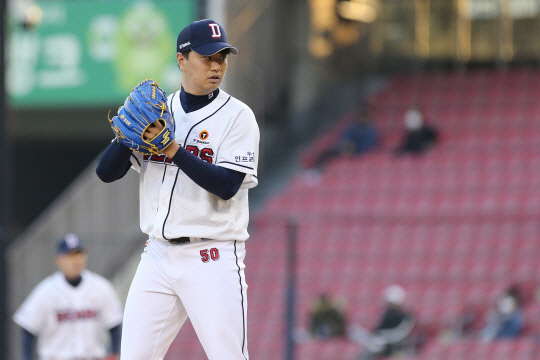 두산베어스 소속 투수 이영하. 두산 제공