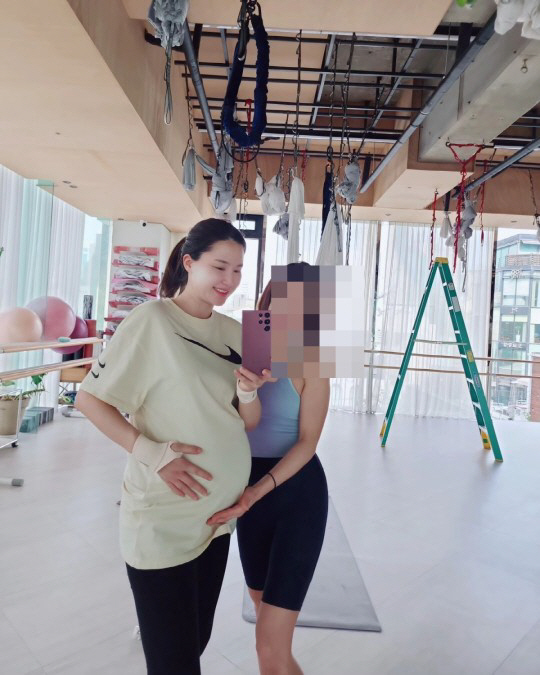 임신 중인 배우 공현주.(본인 SNS)