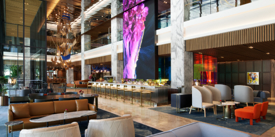 서울 용산구 이태원 ‘몬드리안 서울 이태원’ 로비. 몬드리안 서울 이태원 제공