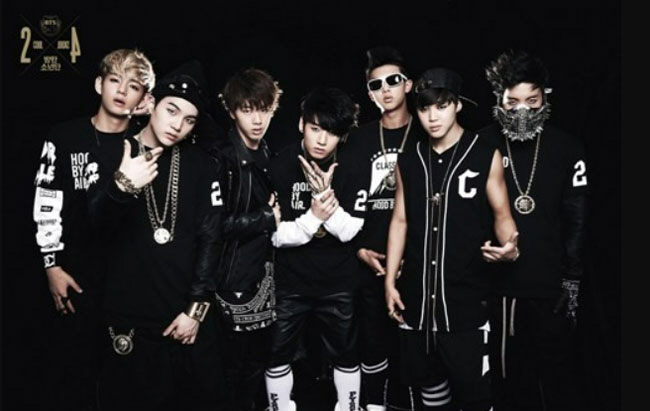 2013년 데뷔 당시 BTS의 모습.