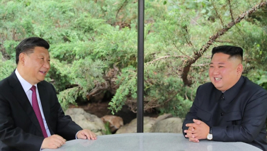 지난 2019년 만난 시진핑 중국 국가주석과 김정은 북한 국무위원장. 조선중앙통신·연합뉴스