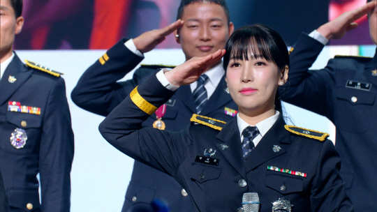 KBS ‘불후의 방송’이 호국보훈의 달과 국가보훈부 출범 기념으로 특집편성한 ‘힘내라 제복의 영웅들’ .17일 오후 6시10분 방영된다. 국가보훈부 제공