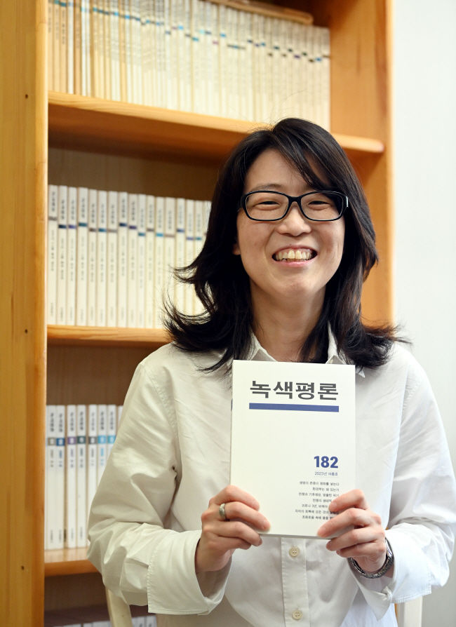 김정현 발행인은 회원들에게 깊은 우정을 느낀다고 말했다. 박윤슬 기자