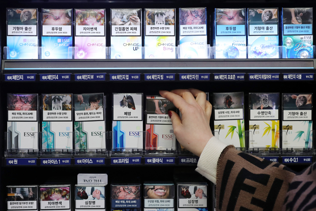 뉴시스