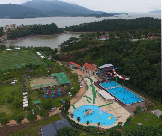 경남 하동군 금남면 대도 파라다이스 워터파크 전경. 하동군청 제공