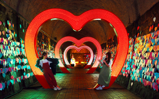 경남 밀양시 삼랑진 위치한 트윈터널. 밀양시청 제공