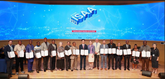 삼육대는 러시아, 스페인, 나이지리아, 남아프리카공화국, 우크라이나, 케냐 등 16개국 18개 재림교회 대학과 컨소시엄을 구성하고 ‘MOOC 기반의 공유대학’ 설립을 추진하기로 합의했다. 삼육대 제공