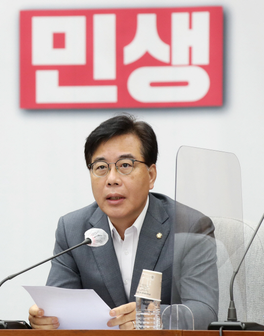 국민의힘 송언석(경북 김천) 의원이 국회에서 발언하고 있다. 연합뉴스 제공