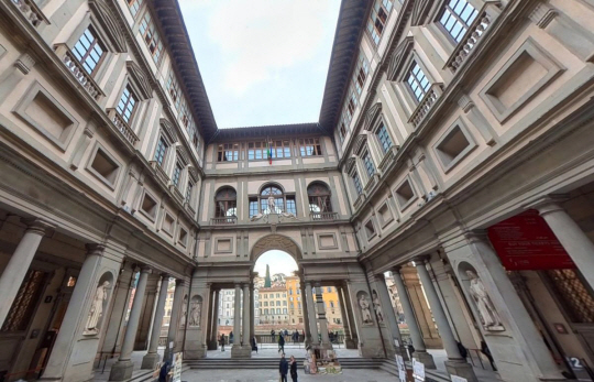 이탈리아 우피치 미술관 전경. 구글 스트리트 뷰 캡처