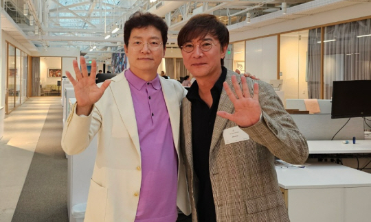 어트랙트 전홍준(사진 왼쪽) 대표와 어트랙트 USA COO를 맡고 있는 김세황.