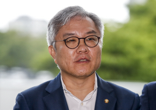 최강욱 더불어민주당 의원. 뉴시스