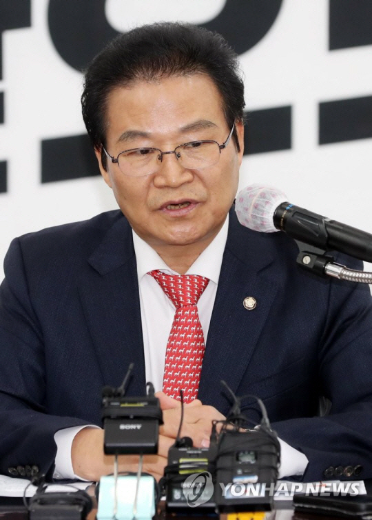 국회 행정안전위원회 소속 김용판 국민의힘 의원. 연합뉴스.
