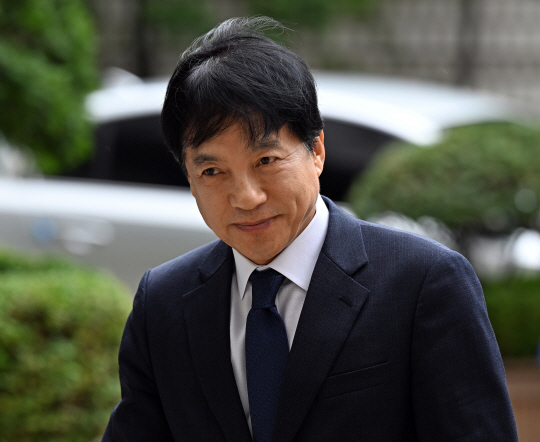 뉴시스