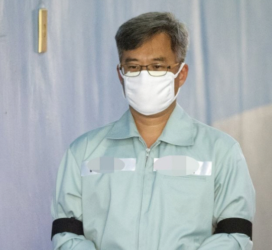 포털사이트 네이버 댓글을 조작한 혐의로 형을 살고 있는 ‘드루킹’ 김동원씨 모습. 연합뉴스