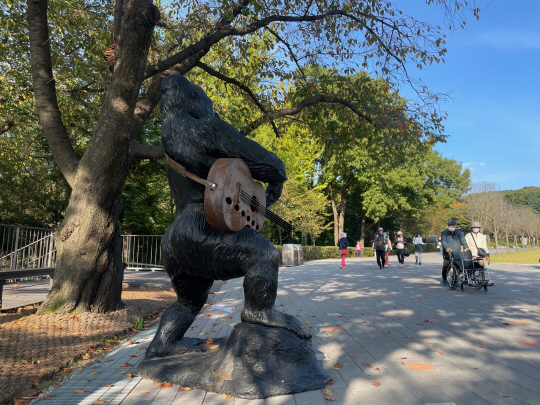 지난해 서울대공원에서 열린 ‘동물원 밖 동물원’에 설치된 동물 예술품. 서울시청 제공