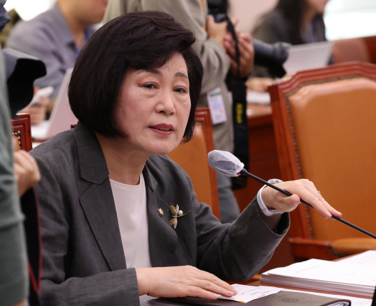 국회 여성가족위원회 여당 간사를 맡고 있는 정경희 국민의힘 의원. 정 의원실 제공.