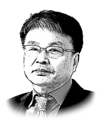 이철호 논설고문