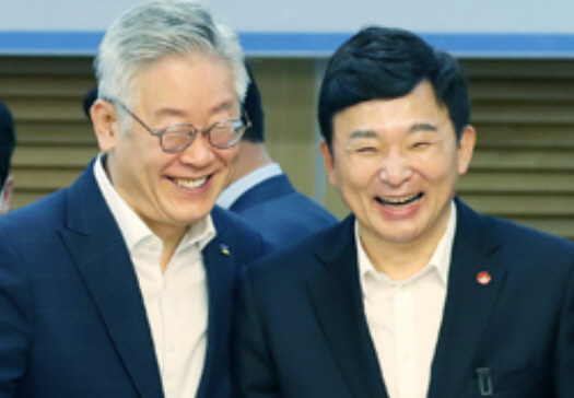 이재명(왼쪽) 더불어민주당 대표와 원희룡 국토교통부 장관. 연합뉴스