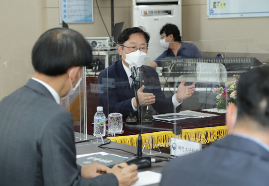 박범계 당시 법무부 장관이 2021년 8월 대전청소년진단센터 개관식에 참석해 발언하고 있다. 법무부 홈페이지