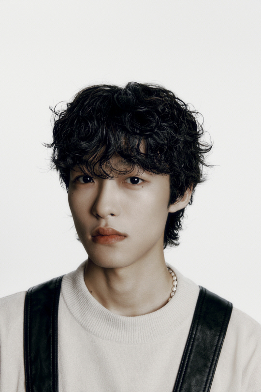 가수 드류보이(drewboi)