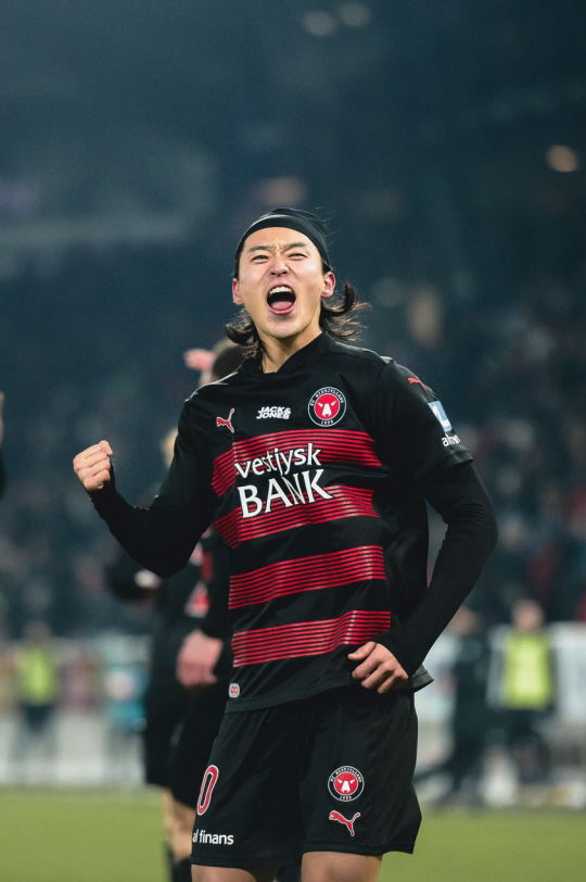 미트윌란의 조규성. 미트윌란 SNS