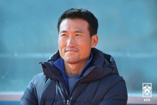 17세 이하 남자축구대표팀 지휘봉을 잡은 백기태 감독. 대한축구협회 제공