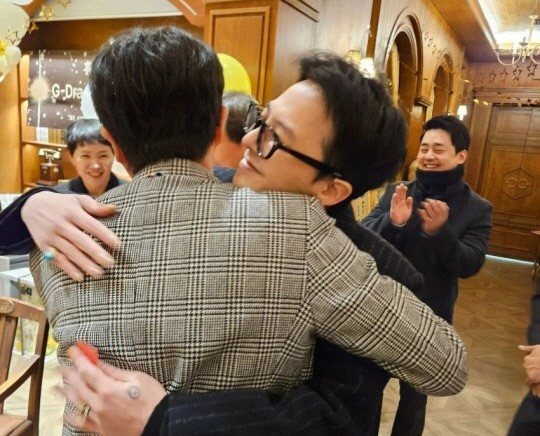 지드래곤 법무법인 해단식