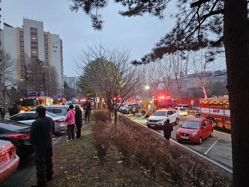 경기 군포 산본동 아파트 화재 현장. 연합뉴스