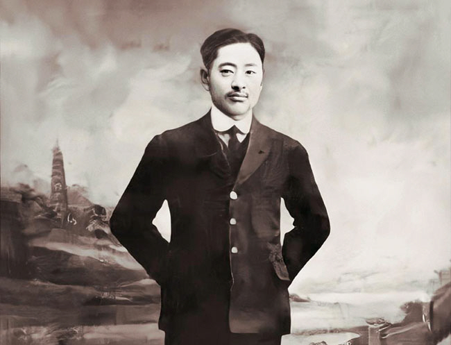 김상옥 의사는 거사를 위해 1922년 중국 상하이를 떠나기 전 사진 한 장을 남겼다. 뒷짐을 지고 사진을 찍은 이유는 나라를 뺏기고 아무것도 못 하는 손이 부끄러워서였다고 한다. 자료사진