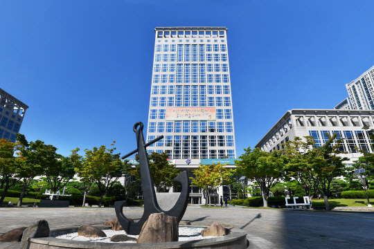 부산시청 청사. 부산시청 제공