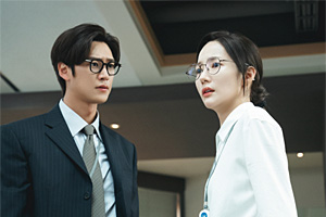 2회차 인생… 女 “내 힘으로 일어설래” 男 “나를 딛고 행복해져”[안진용기자의 그여자 그남자]