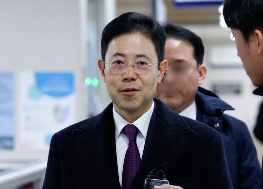 뉴시스