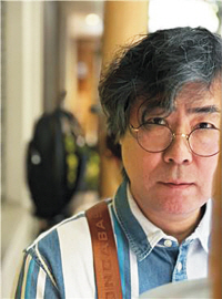 김병수 평론가 (한국미술평론가협회 회장)