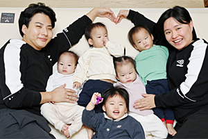 “포둥이 이름은 문별·휘·무열·겸… 개성껏 자랐으면 하는 바람 담았죠”