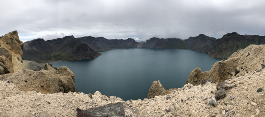 백두산 천지 모습. 곽선미 기자