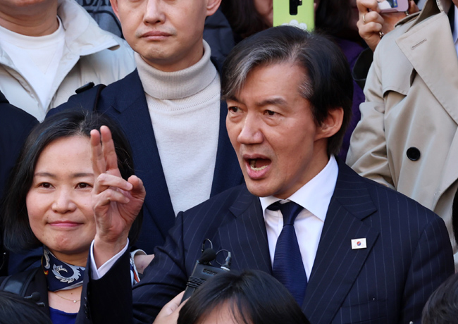 조국 조국혁신당 대표가 지난 14일 광주 동구 충장로에서 발언하고 있다. 연합뉴스