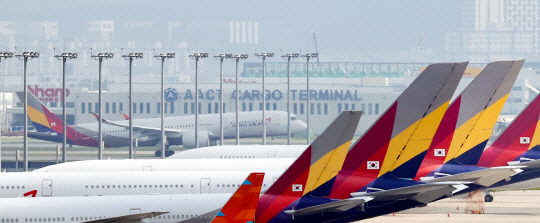 유럽 운항 늘리는 아시아나항공기. 연합뉴스