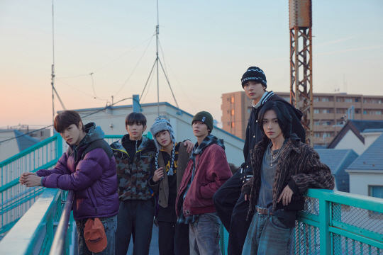 라이즈 싱글 Love 119