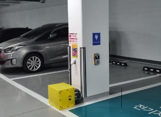 온라인 커뮤니티 캡처.