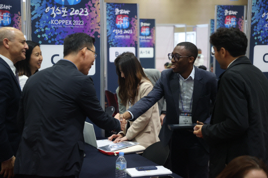 지난해 경기 일산 킨텍스에서 열린 ‘코리아 나라장터 엑스포 2023’ 현장. 문화일보 자료사진