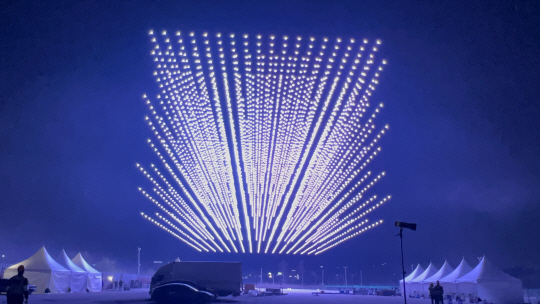 유비파이 군집 비행. 국토교통부 제공