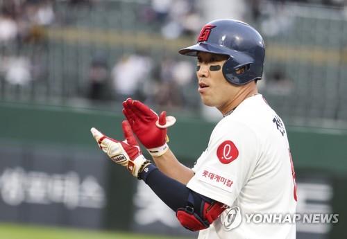 롯데 전준우[연합뉴스 자료사진]