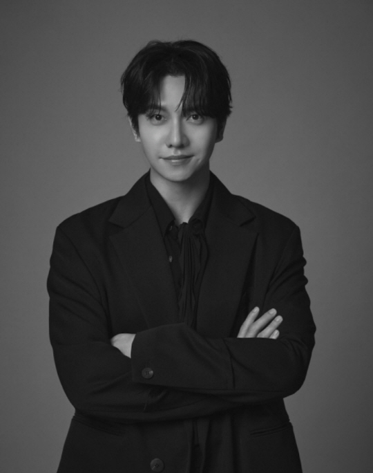 가수 겸 배우 이승기