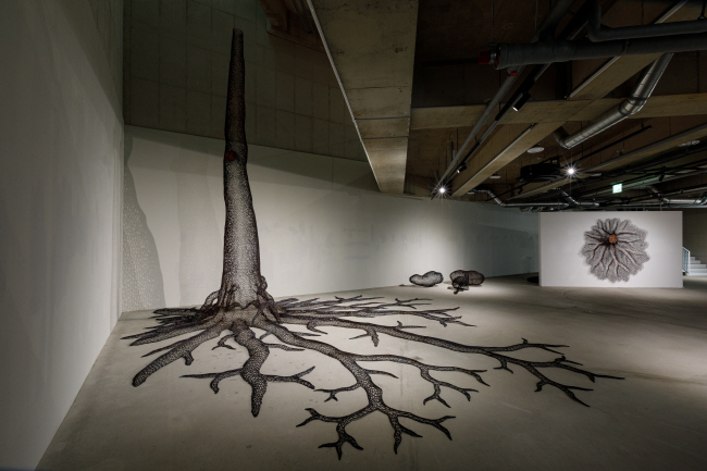 ‘Millennium-Pine Tree Root 2023-2’, 650×730×900㎝, 구리 용접, 2023