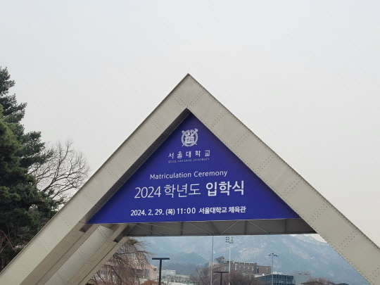 뉴시스